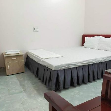 Nha Nghi Dung Tai Acomodação com café da manhã Nghia Lo Exterior foto