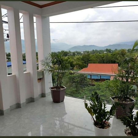 Nha Nghi Dung Tai Acomodação com café da manhã Nghia Lo Exterior foto